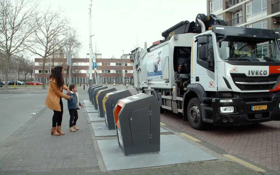 Voorlichtingsfilm karton recyclen gemeente Utrecht